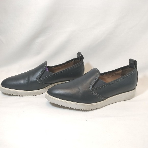Everlane Shoes - Everlane Street Shoe (Navy Leather Slip-ons)